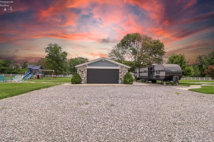 Property Photo:  1553 NW Catawba Road  OH 43452 