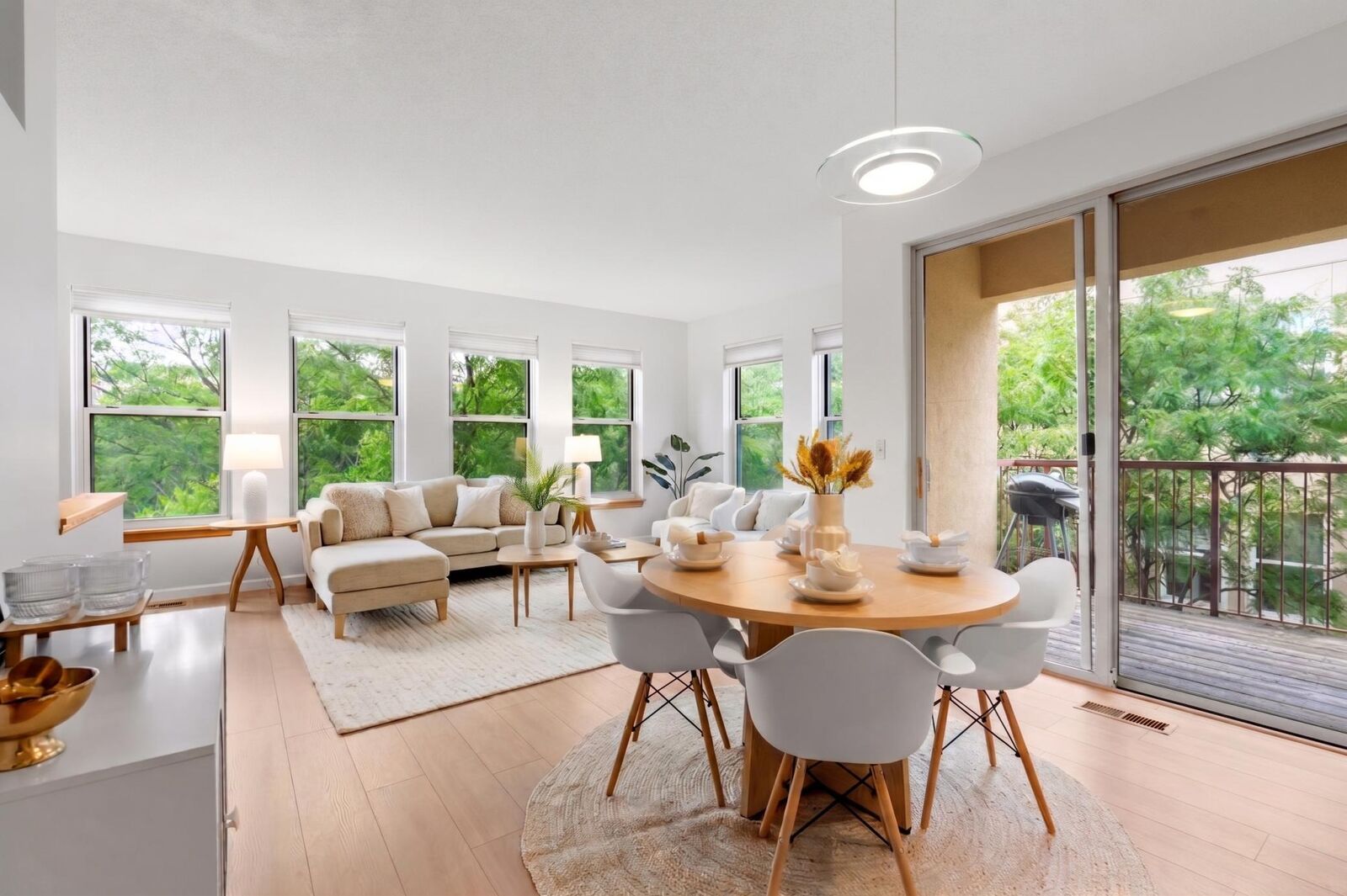Property Photo: 580 N 2nd Street MN 55401