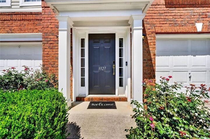Property Photo: 3327 Lathenview Court GA 30004