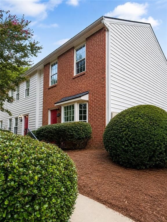 Property Photo:  235 Chads Ford Way  GA 30076 