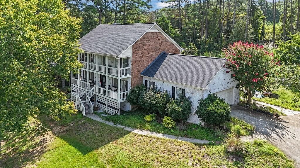 Property Photo: 1530 Timberline Trace GA 30078