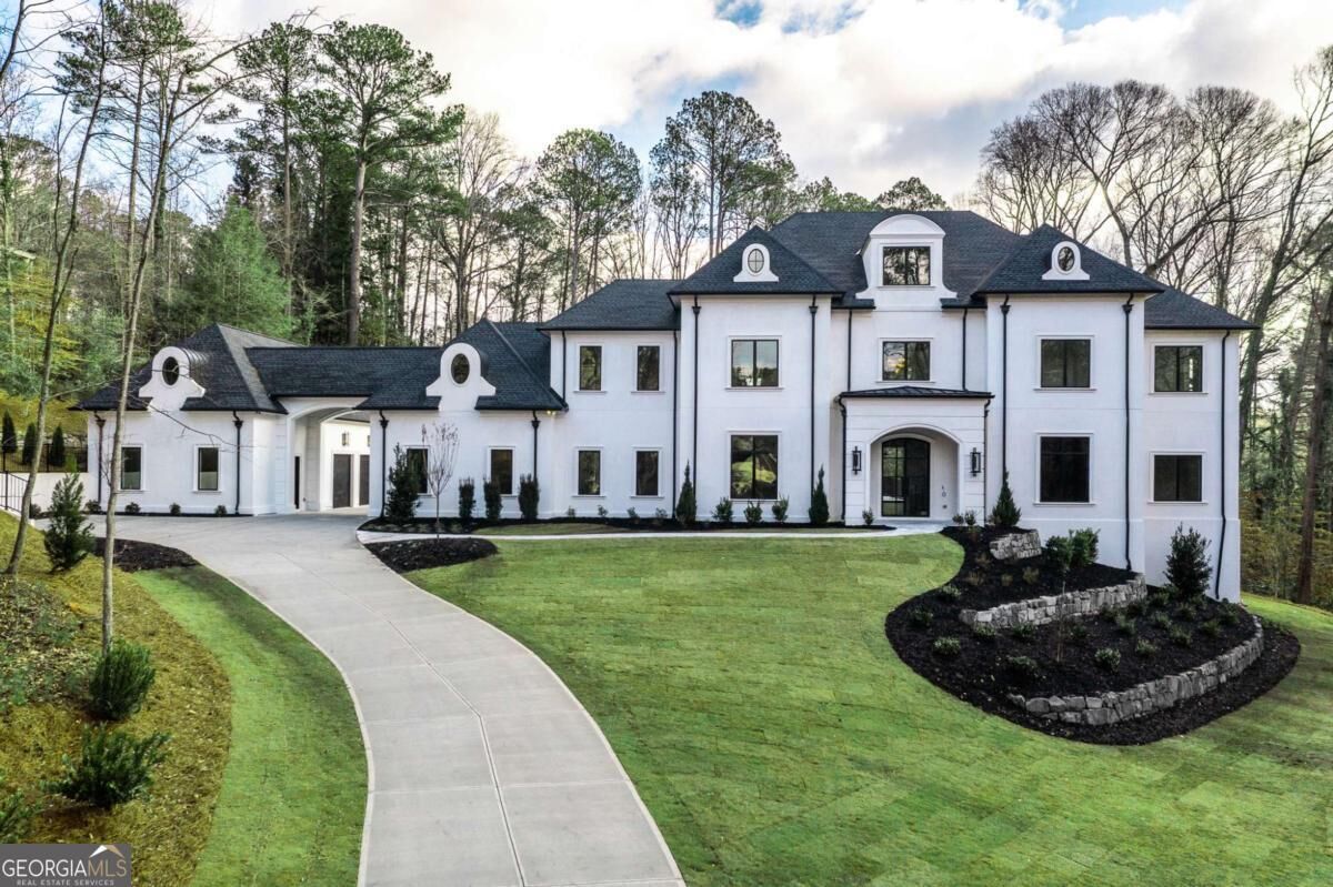 Property Photo: 5211 Powers Ferry Road GA 30327