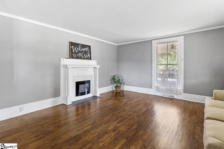 Property Photo: 139 N Main Street SC 29638