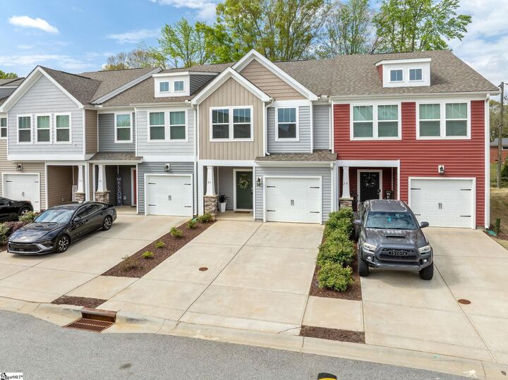 Property Photo: 26 Starlake Road SC 29681