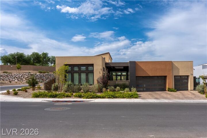 Property Photo: 11134 Desert Heights Avenue NV 89135