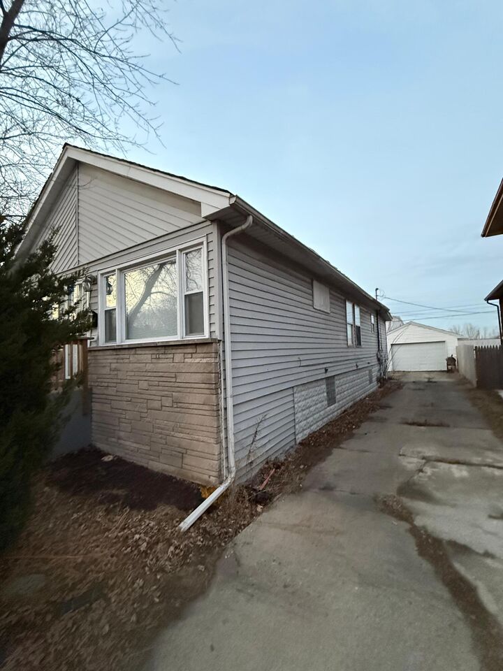 Property Photo:  1347 Sherman Street  IN 46320 