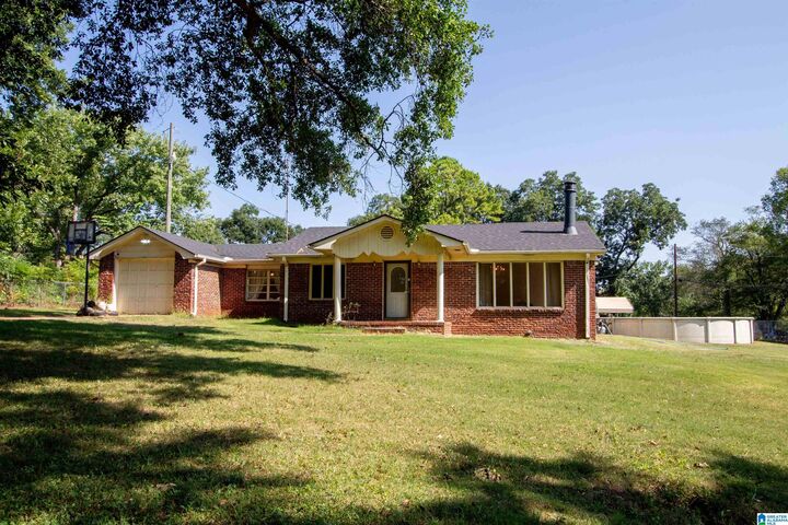 Property Photo: 902 7th Avenue AL 35228