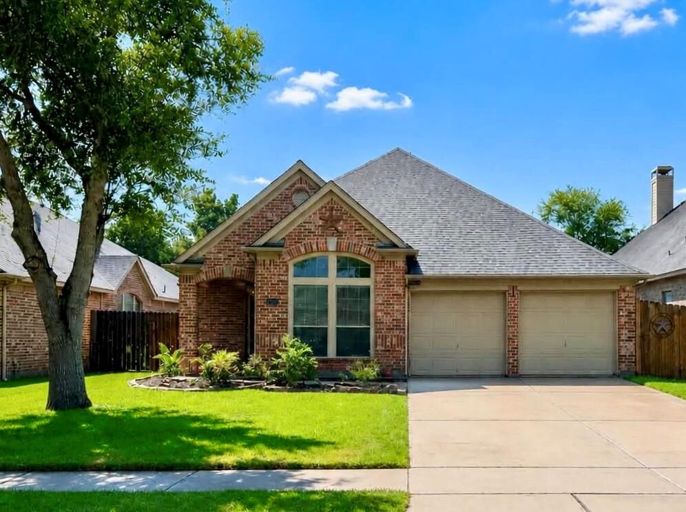 Property Photo:  5607 Wagon Wheel Lane  TX 77471 