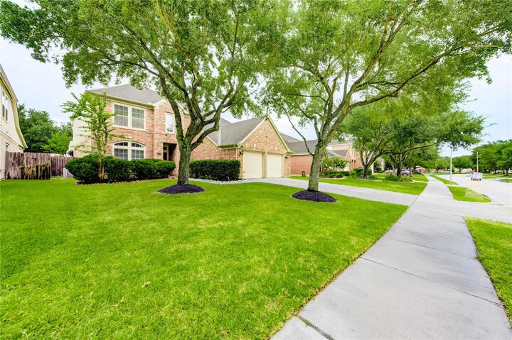 Property Photo: 22122 Shady Heath Lane TX 77494