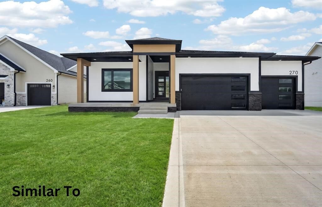 Property Photo: 1435 NW Bull Run Court IA 50263
