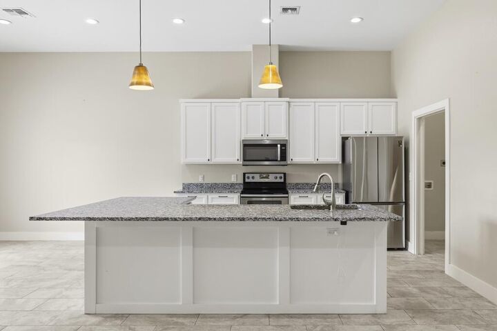 Property Photo: 1153 Norfolk Ln TX 78028