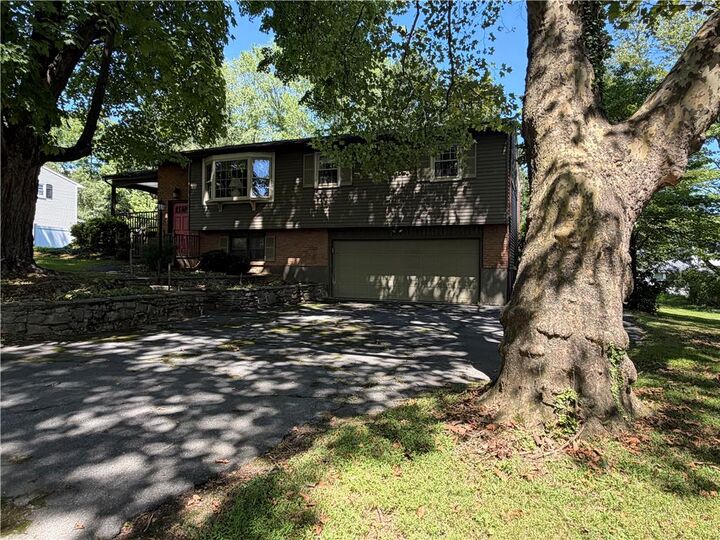 Property Photo: 20 Audubon Street PA 18045