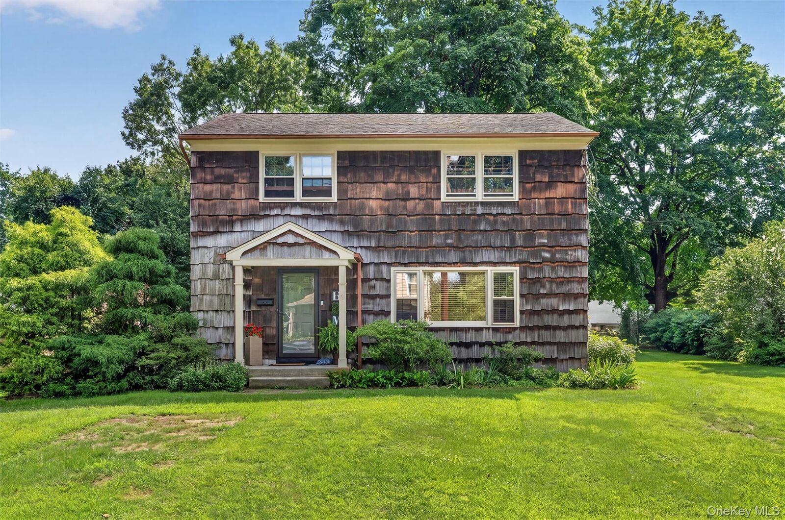 Property Photo:  10 Washington Avenue  NY 10974 