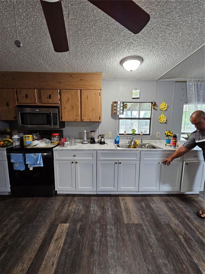 Property Photo:  6980 NE 4th Lane  FL 34470 