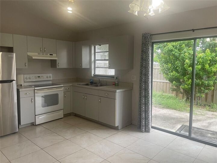 Property Photo: 1349 Pierce Street FL 33756