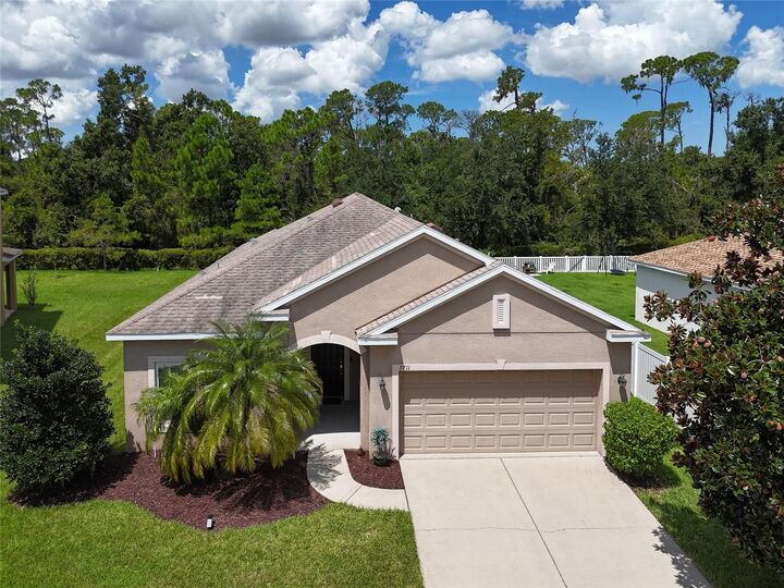 Property Photo: 7711 110th Avenue E FL 34219