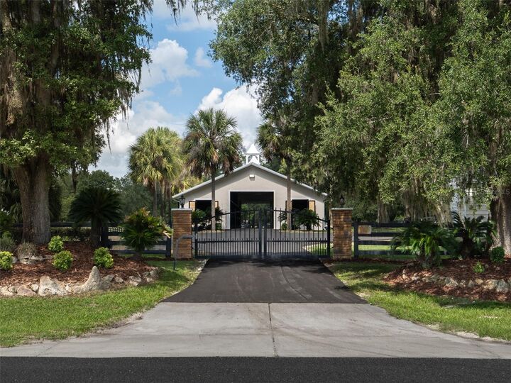Property Photo:  3680 NW 115th Avenue  FL 34482 
