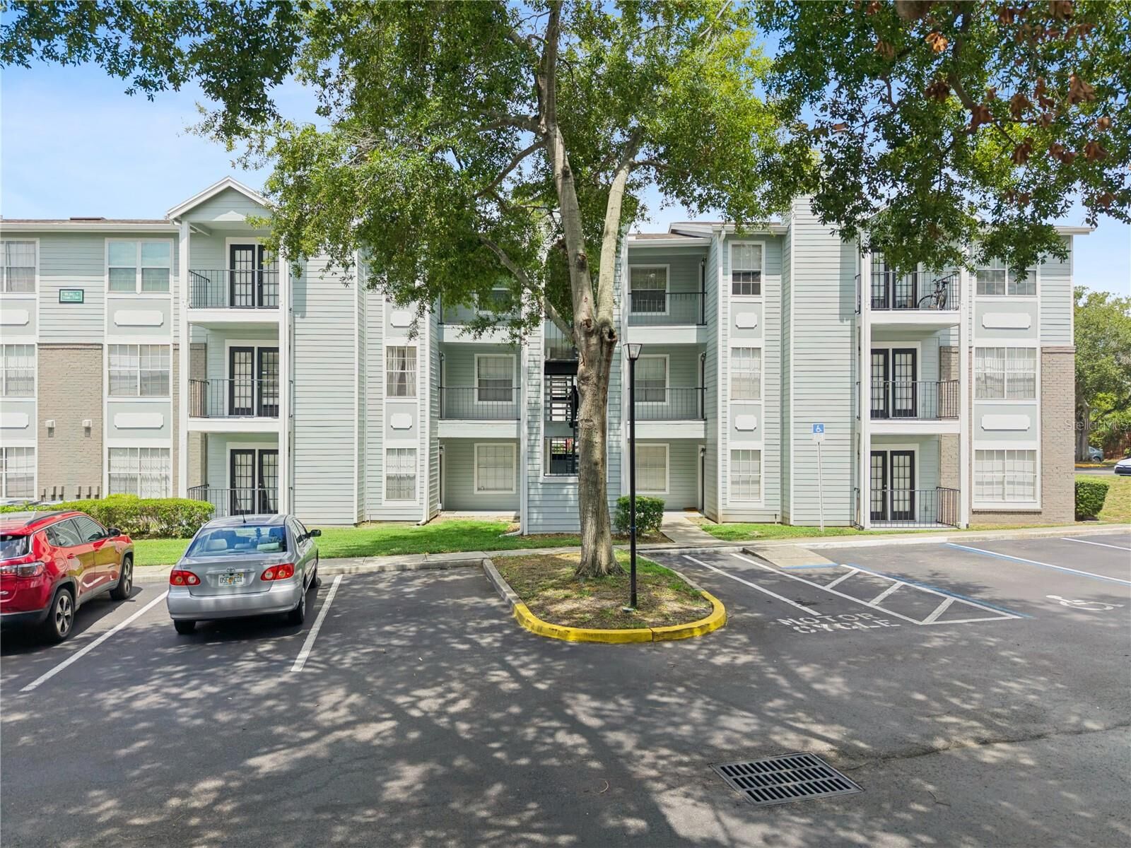 Property Photo: 2550 N Alafaya Trail 7203 FL 32826