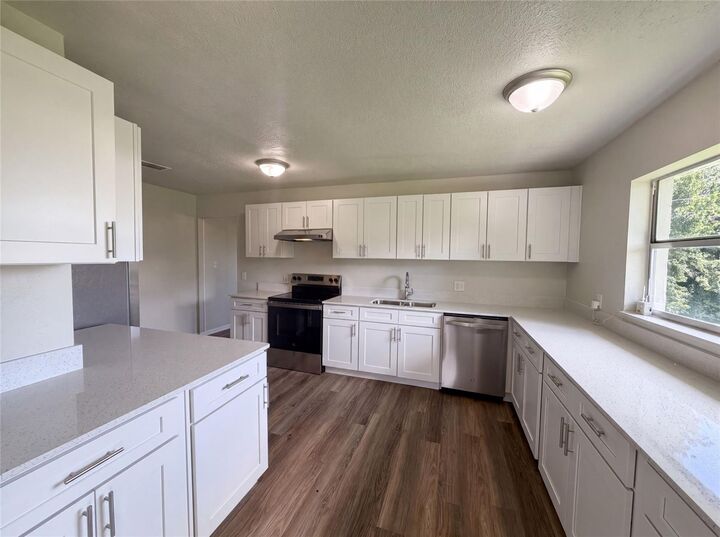 Property Photo:  4918 Denise Avenue  FL 33813 