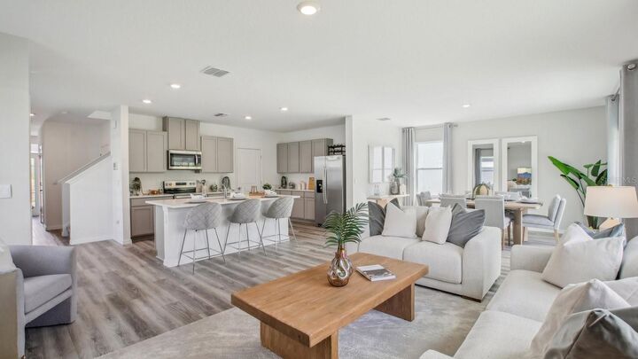 Property Photo:  13299 Castle Peak Circle  FL 33525 