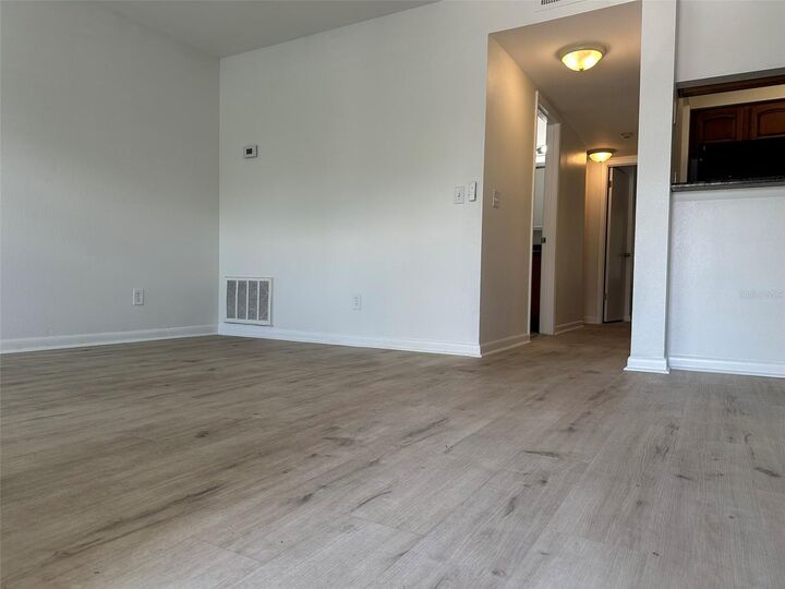 Property Photo:  5440 S Macdill Avenue 1C  FL 33611 