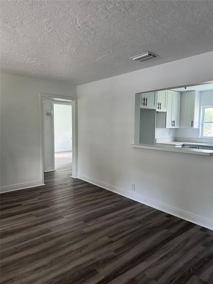 Property Photo: 200 Fairfield Street FL 34677