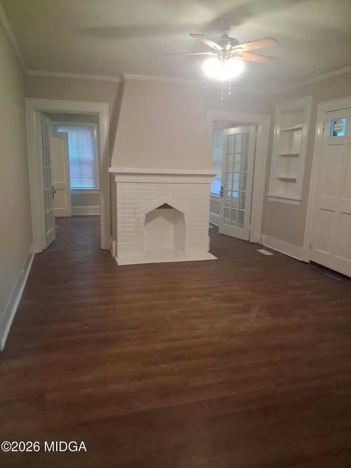 Property Photo: 1247 Brentwood Avenue GA 31204