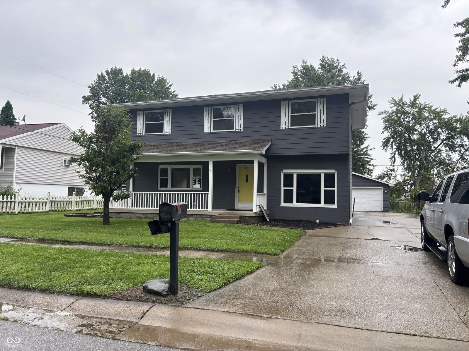 Property Photo: 815 Alden IN 46040