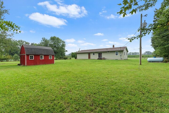 Property Photo: 69300 Kessington Road MI 49130-9624