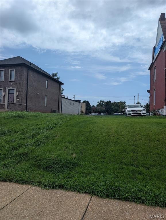 Property Photo: 4320 Washington Boulevard MO 63108