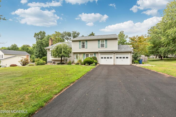 Property Photo:  102 Fawn Drive  NJ 07747 