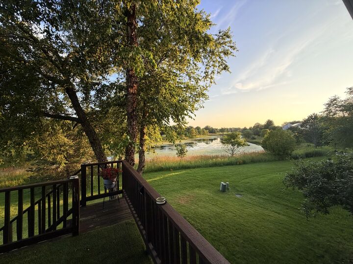 Property Photo:  2443 Baldwin Court  IL 60503 