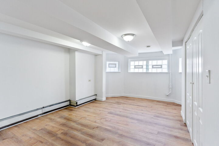 Property Photo:  5714 N Christiana Avenue Garden  IL 60659 