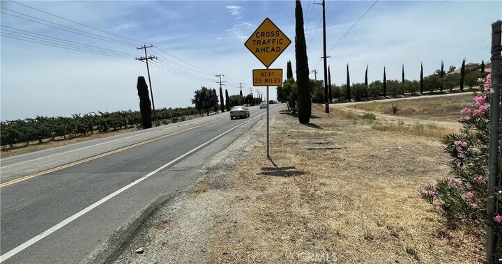Property Photo:  4 Rancho California Road  CA 92592 