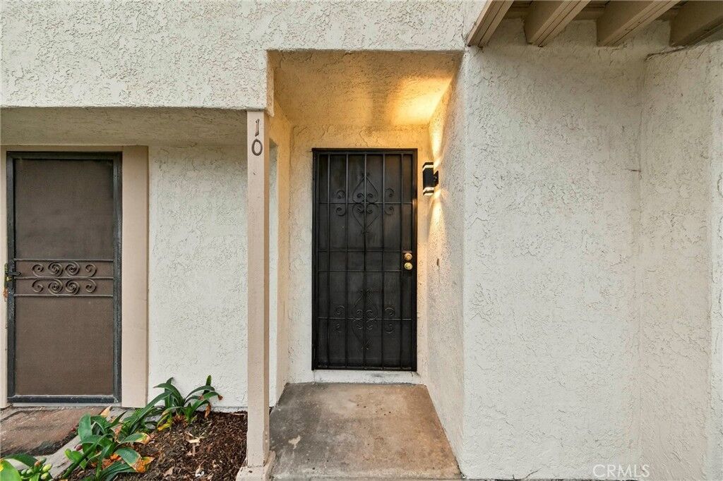 Property Photo:  11360 166th 10  CA 90703 