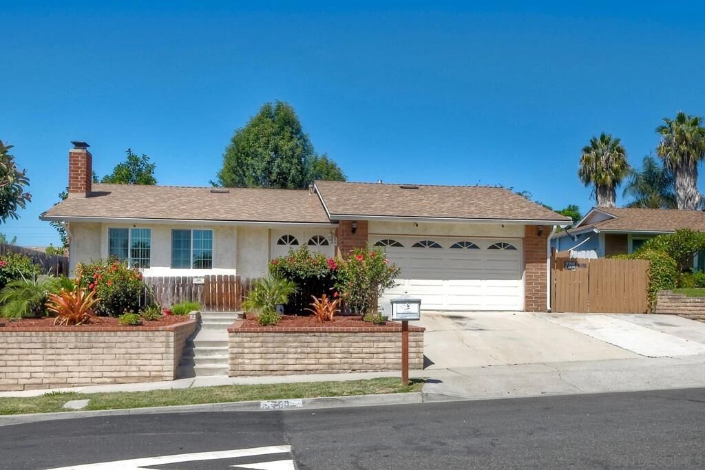 Property Photo:  750 Melrose Pl  CA 92083 
