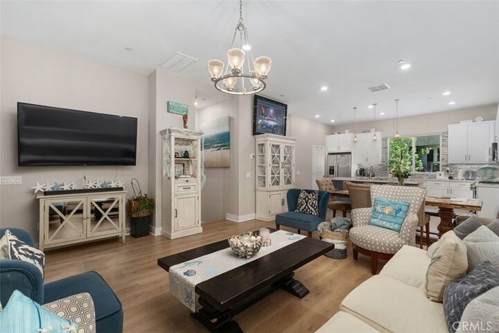 Property Photo:  1642 W Saratoga Lane  CA 90732 