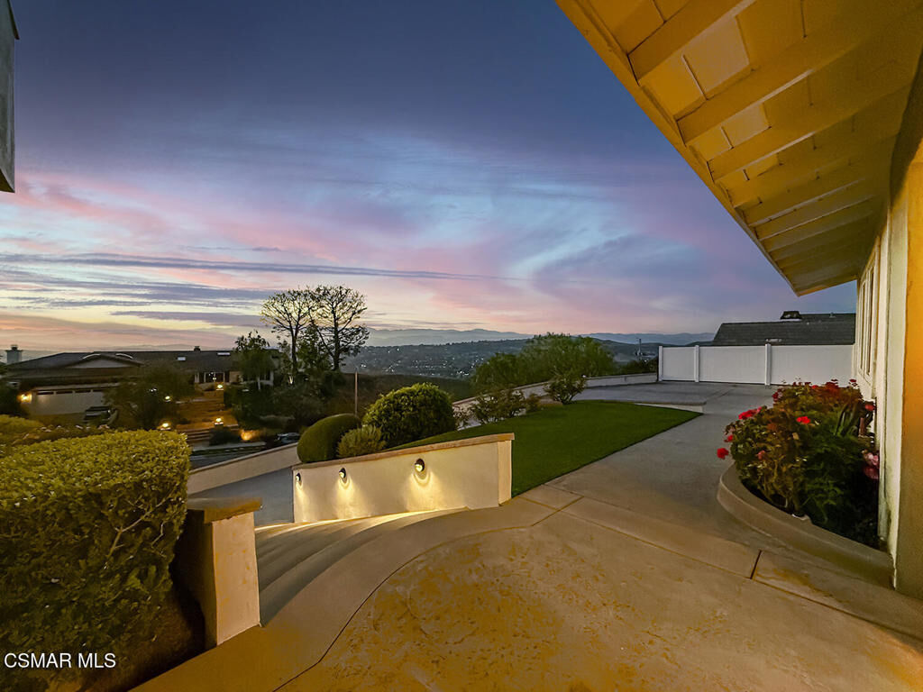 Property Photo:  2443 Sapra Street  CA 91362 