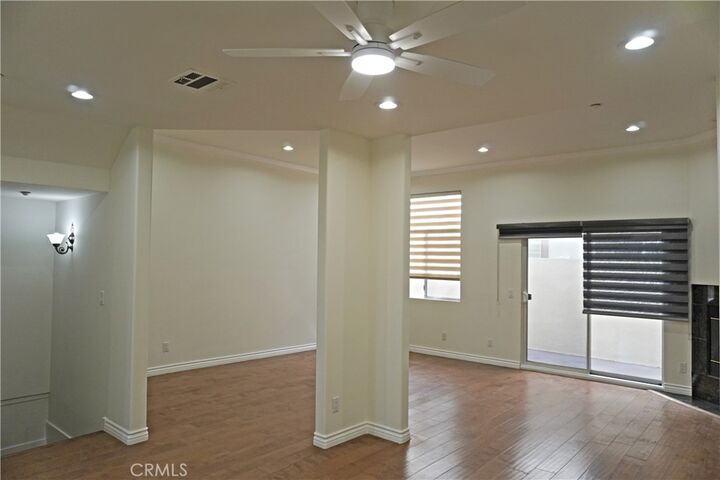 Property Photo:  2345 Montrose Avenue 2  CA 91020 