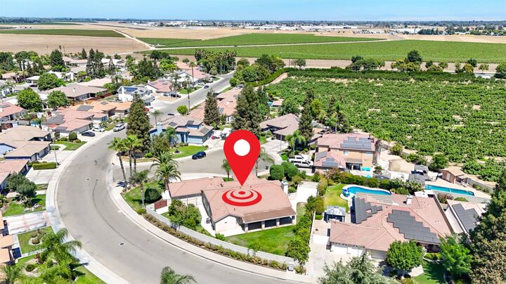 Property Photo:  3077 Express  CA 93637 