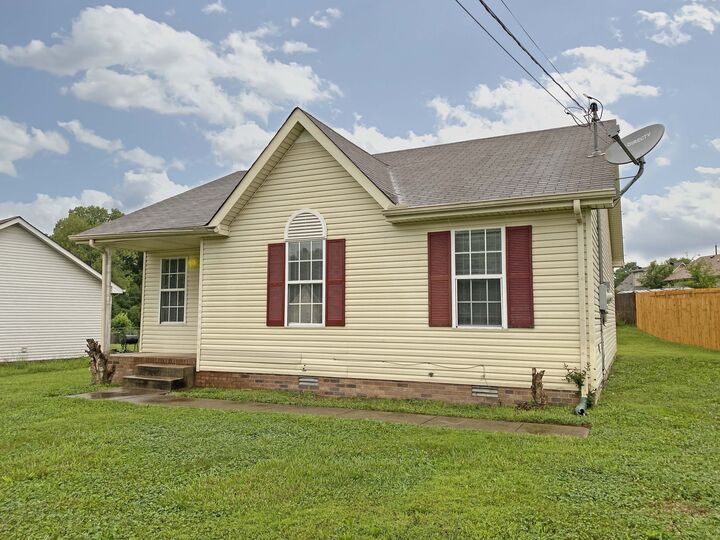 Property Photo: 1613 Hannibal Dr KY 42262