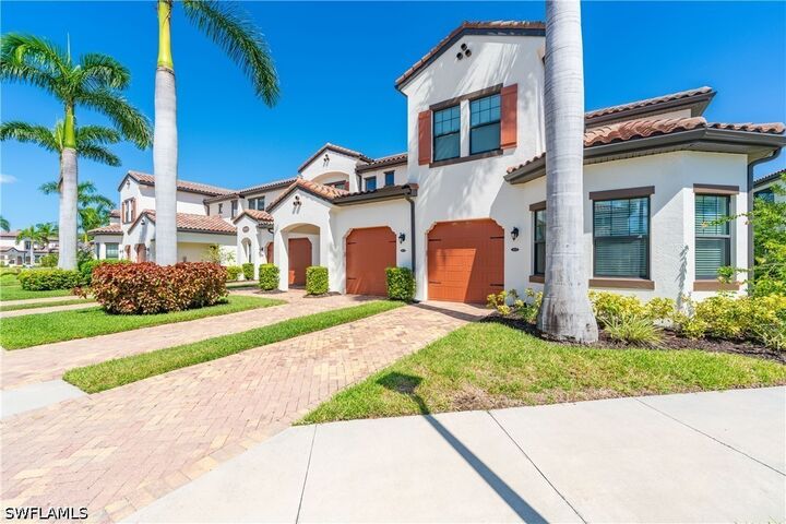 Property Photo:  15145 Palmer Lake Circle 103  FL 34109 