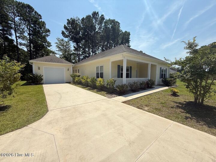Property Photo:  1304 Old Folkstone Road  NC 28460 