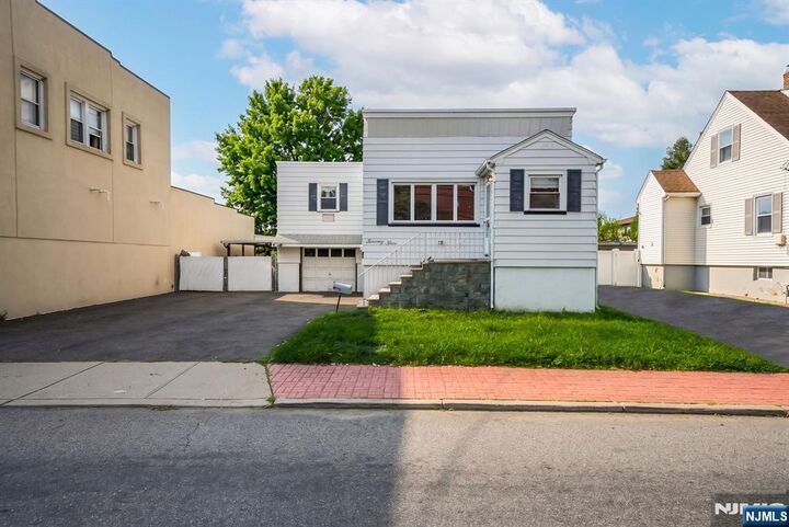 Property Photo:  79 Moonachie Road  NJ 07074 