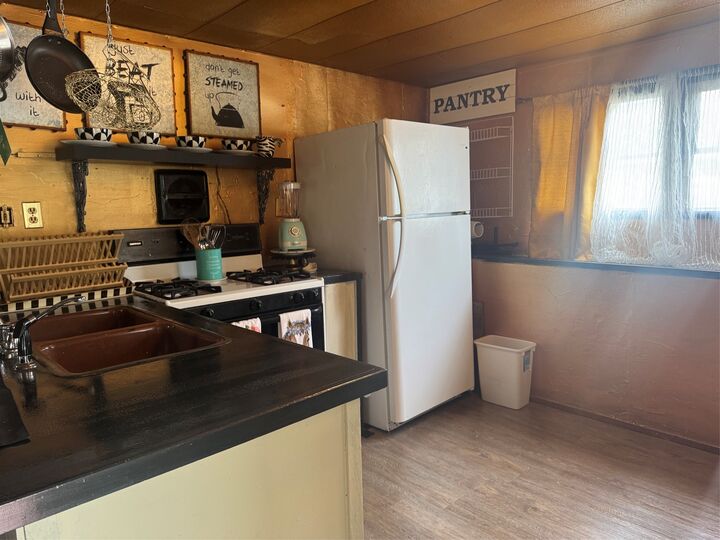 Property Photo: 1501 13th Avenue SW MT 59404