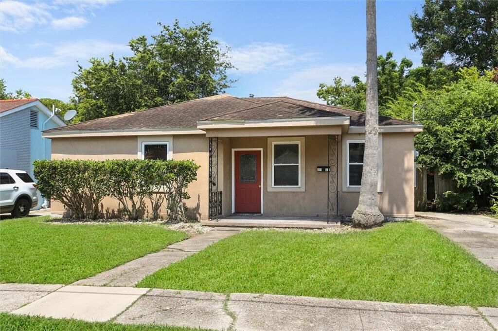 Property Photo:  3522 Joliet Street  LA 70118 