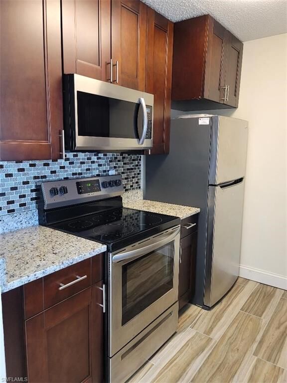 Property Photo:  190 Santa Clara Dr 190-4  FL 34104 