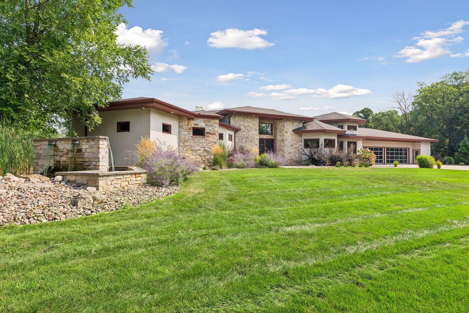 Property Photo: W10622 State Road 35 WI 54021