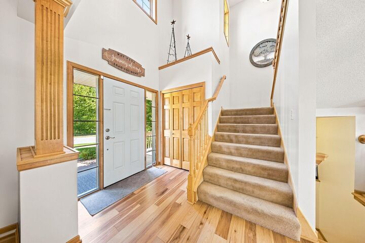 Property Photo:  605 Knollwood Drive  WI 54016 
