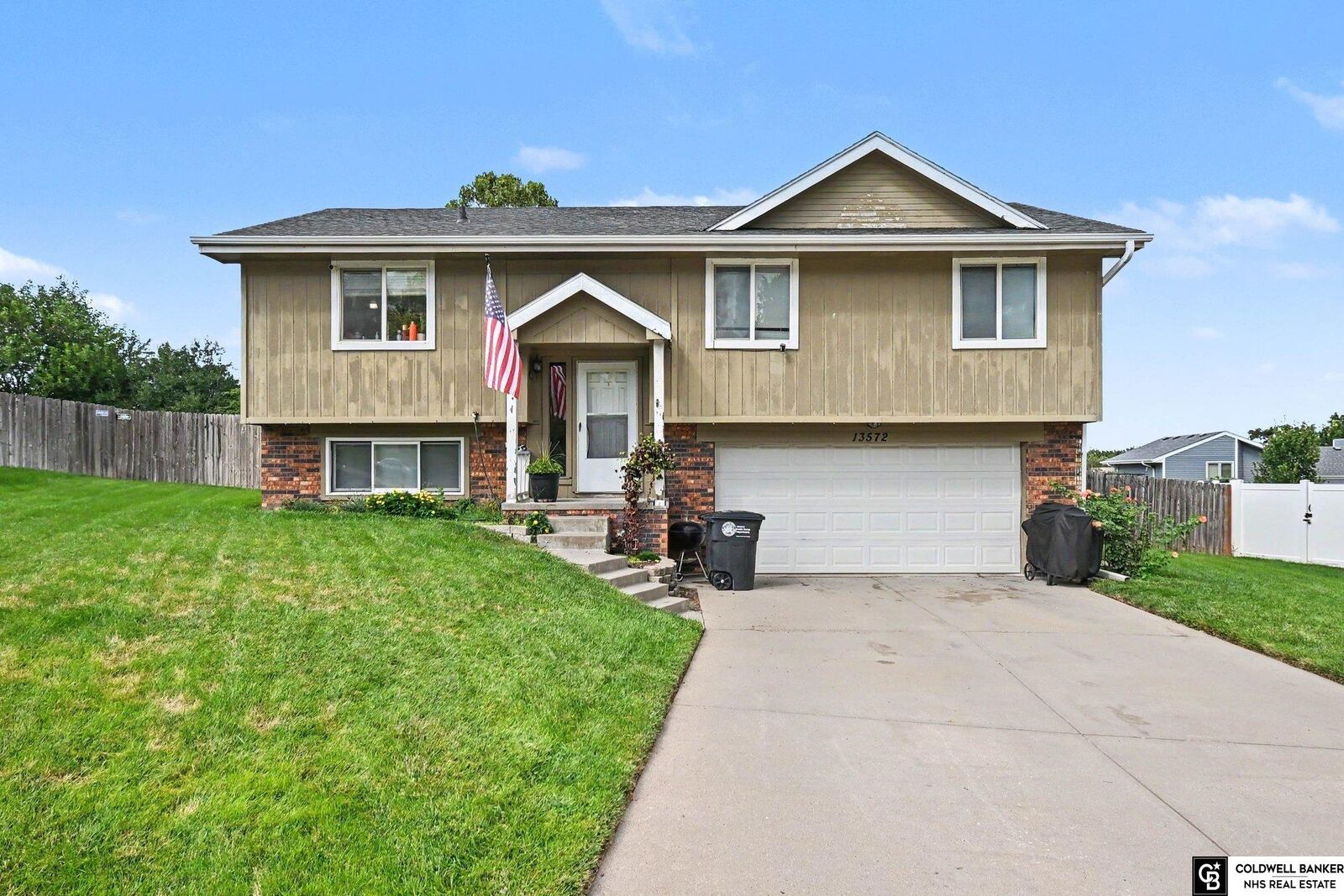 Property Photo: 13572 Y Street NE 68137